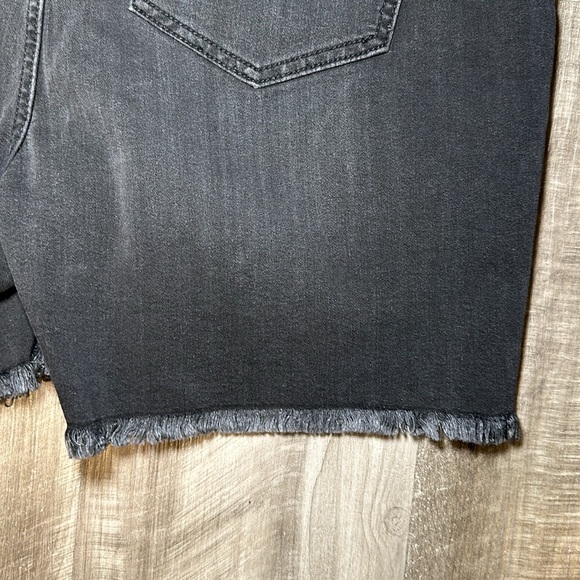 Liverpool The Shirt Gia Glider Denim Shorts - 18W - Picture 4 of 6